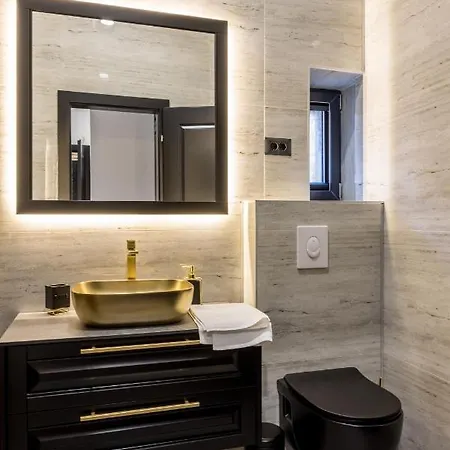 Apartment Royal “aurato” *